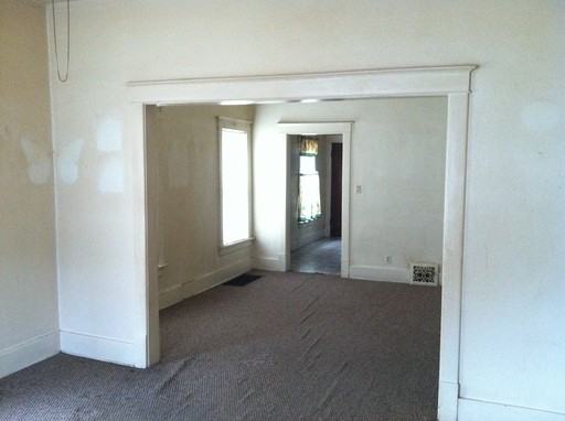 1616 W 3rd St - Photo 2 of 5