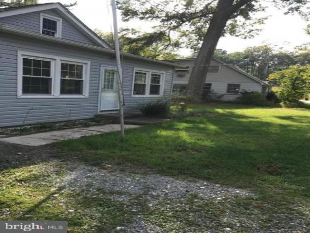 743 Walnut Ave - Photo 3 of 6