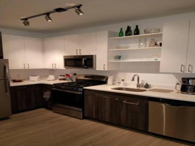 5 Constitution Dr - Photo 2 of 4