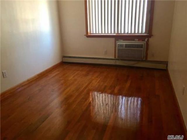 40-26 195th St - Photo 3 of 6