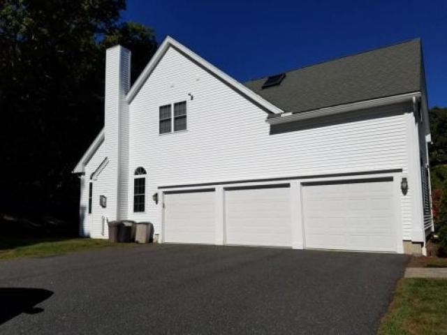 20 Thurston Ln - Photo 2 of 6