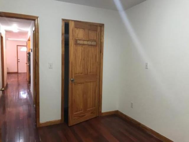 23-35 121st St - Photo 3 of 6