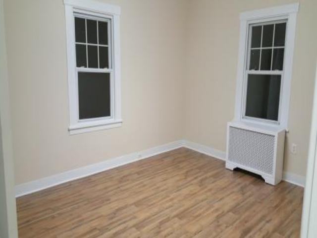 79-29 150th St - Photo 2 of 2