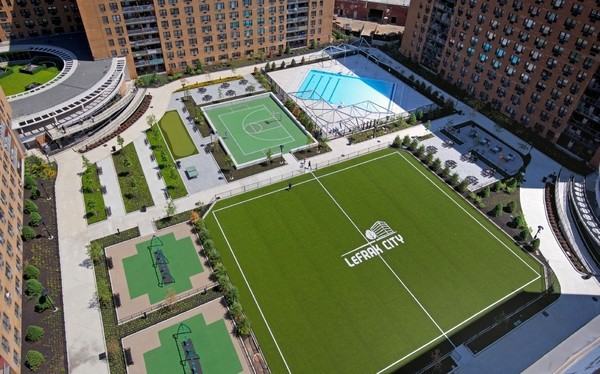 LeFrak City - London - Photo 3 of 13