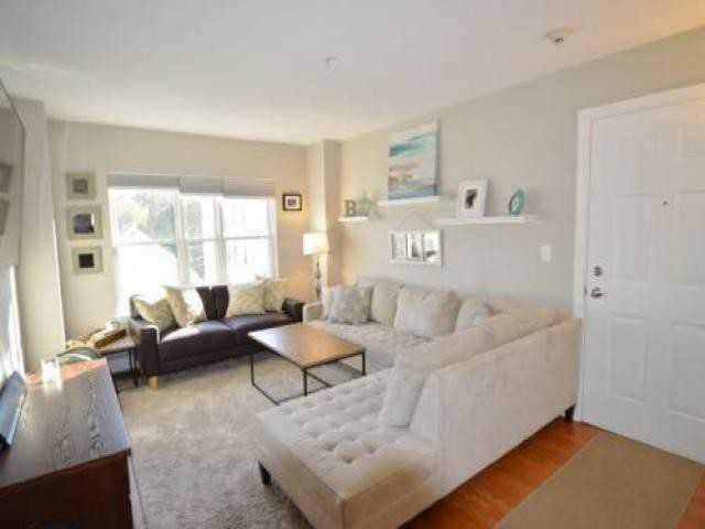 315 Cambridge St - Photo 3 of 6