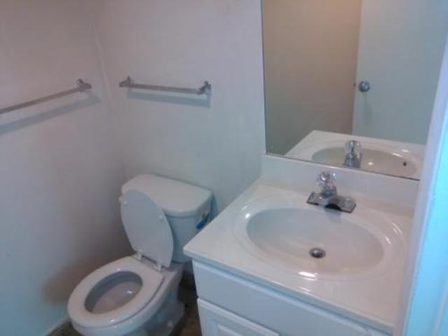 5773 Rayburn Ave - Photo 3 of 3