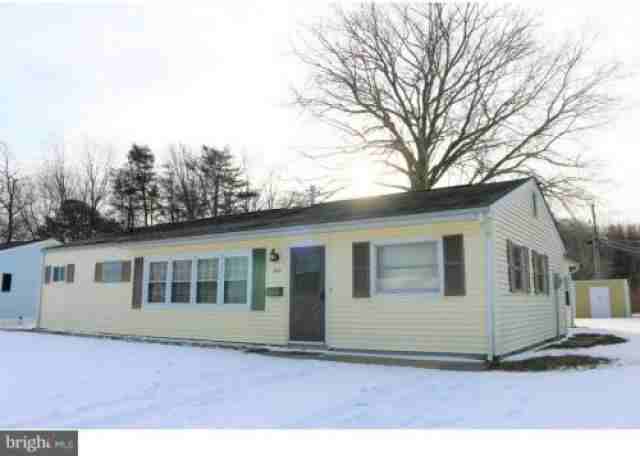 40 Steele Rd - Photo 2 of 6