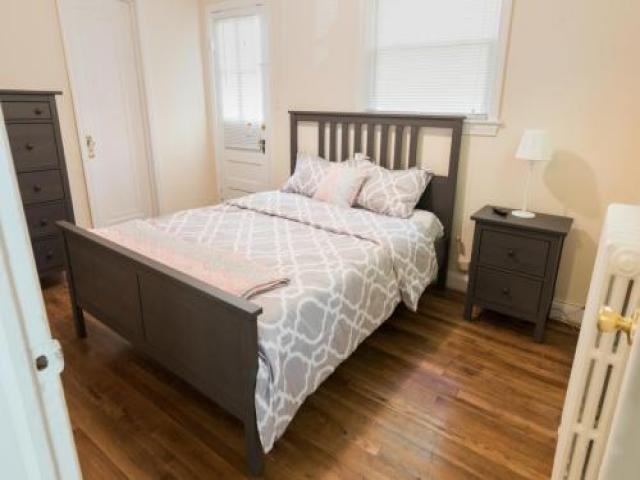 4512 East-West Hwy - Photo 3 of 6