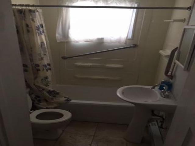 610 Concord Ave - Photo 2 of 5
