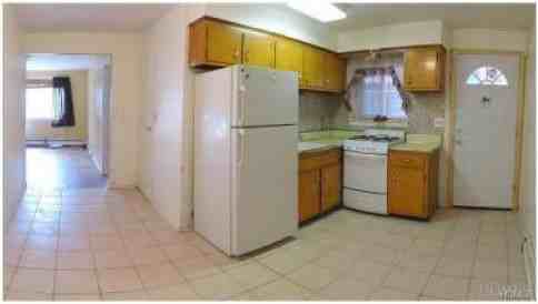 1350 Edwards Ave - Photo 3 of 6