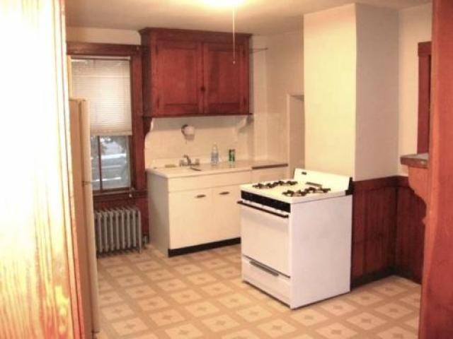 1 Harvard St - Photo 3 of 6