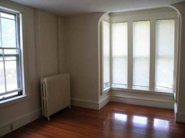 12 E Main St - Photo 3 of 6