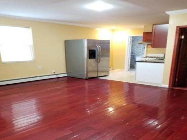 162-16 73rd Ave - Photo 2 of 6