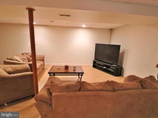 5924 Hillside Rd - Photo 3 of 6