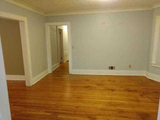 1550 Culver Rd - Photo 3 of 5