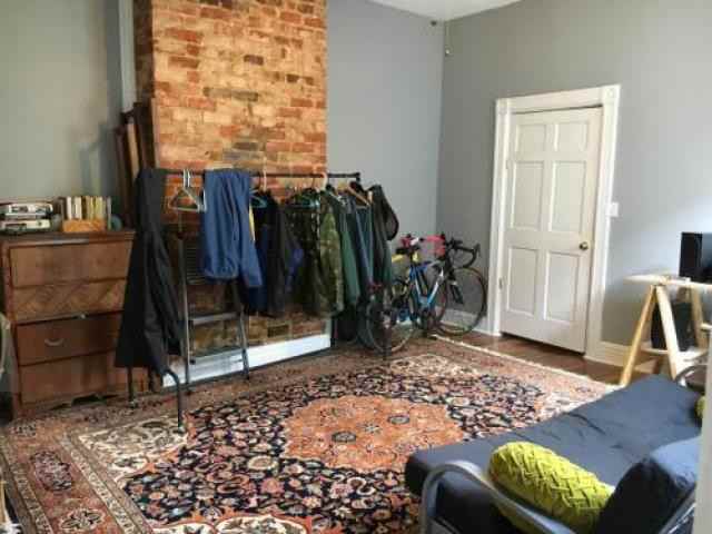 318 N 21st St - Photo 3 of 6