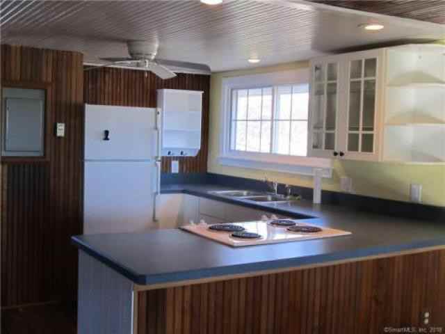 35 Nehantic Dr - Photo 3 of 6