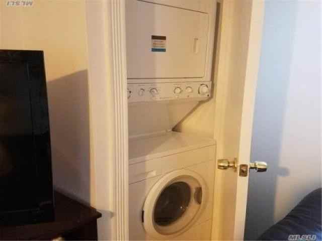 105 Simonson Rd - Photo 2 of 6