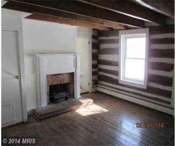 27 Walnut St - Photo 2 of 6