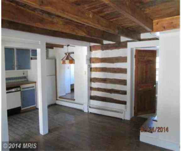 27 Walnut St - Photo 3 of 6