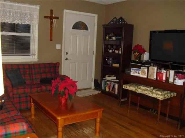 26 High St - Photo 2 of 6