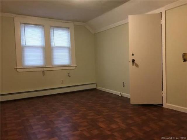 89 Newbury St - Photo 2 of 5