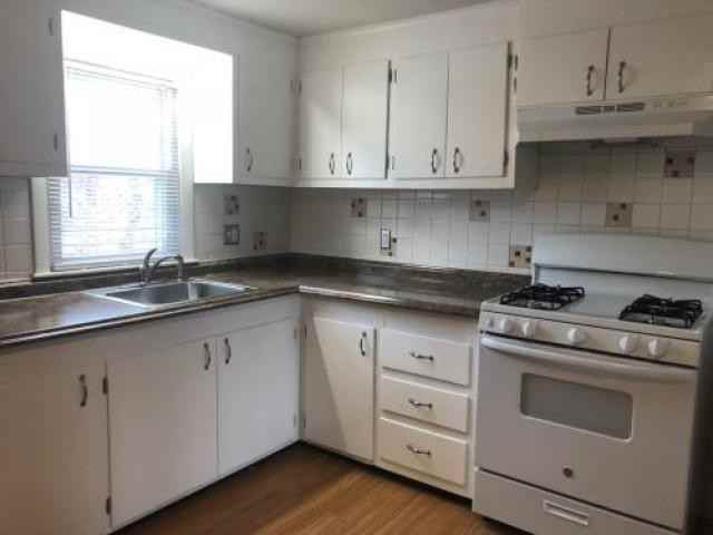 187 Mt Vernon St - Photo 2 of 6