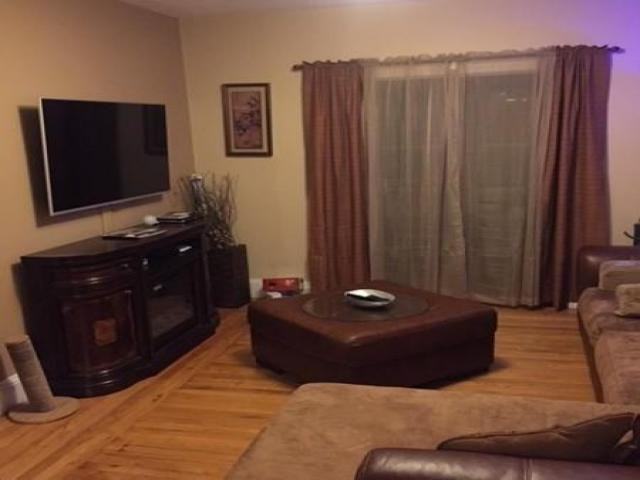 80 Brent St - Photo 3 of 6