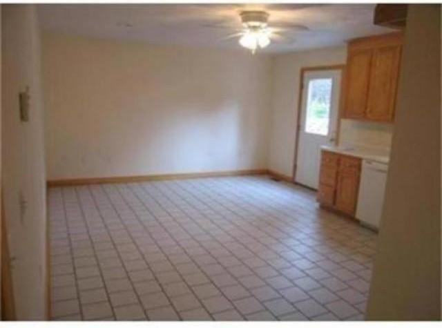 4 Leon Dr - Photo 3 of 6