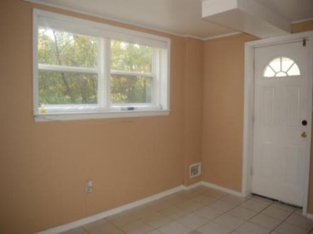 57 Scotland Rd - Photo 2 of 6