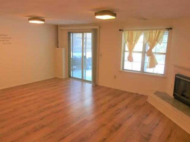 200 Ridgefield Cir - Photo 3 of 6