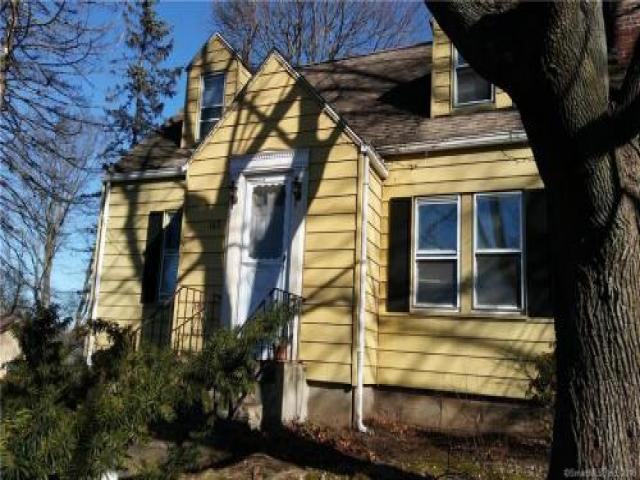 163 Main St - Photo 2 of 6