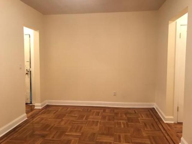 7416 Bay Pkwy - Photo 2 of 3