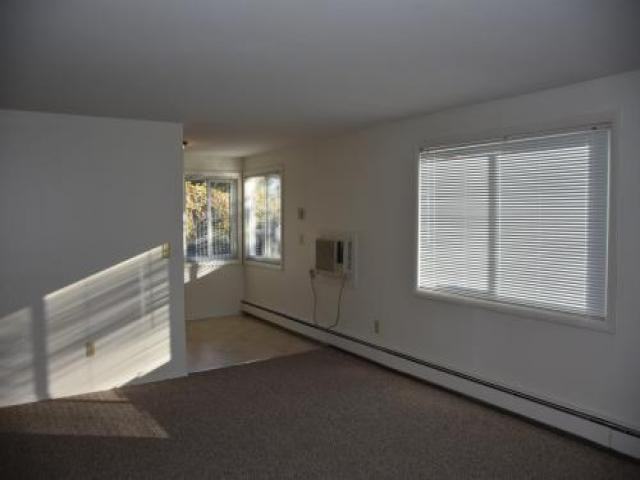 10 Barbie Ct - Photo 3 of 4