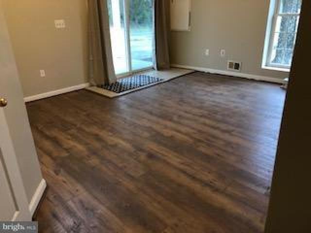 10823 Bristow Rd - Photo 2 of 6