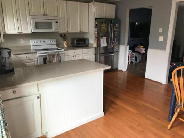 2741 Cecil Dr - Photo 3 of 6