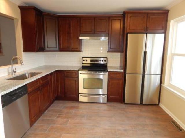 1131 Old Forge Rd - Photo 3 of 6