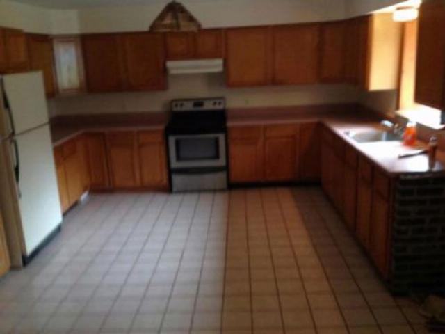 39 Hideaway Ln - Photo 3 of 6