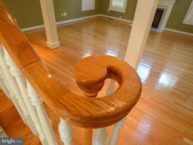 14230 Clubhouse Rd - Photo 2 of 6