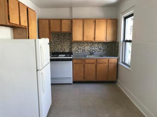 30 Maple Ave - Photo 2 of 5