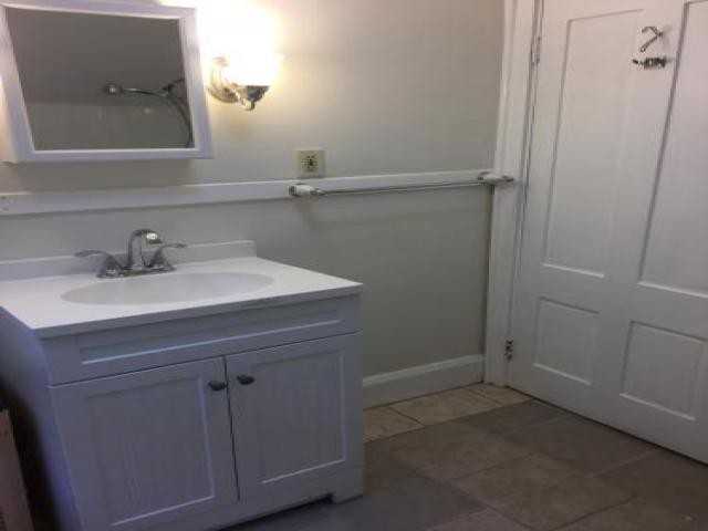 93 Franklin St - Photo 3 of 6