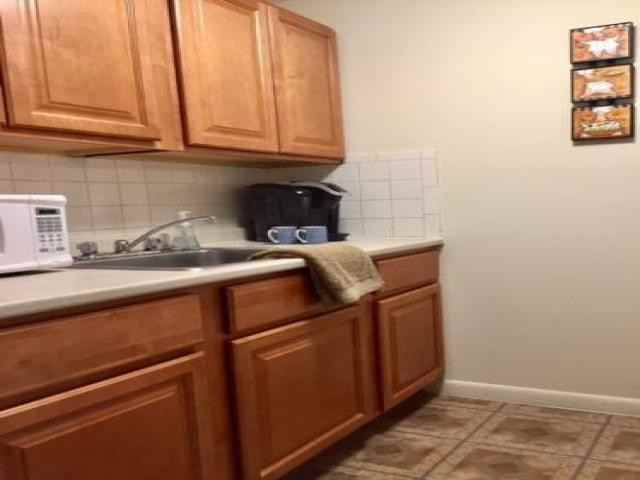 28 Federal St - Photo 3 of 6