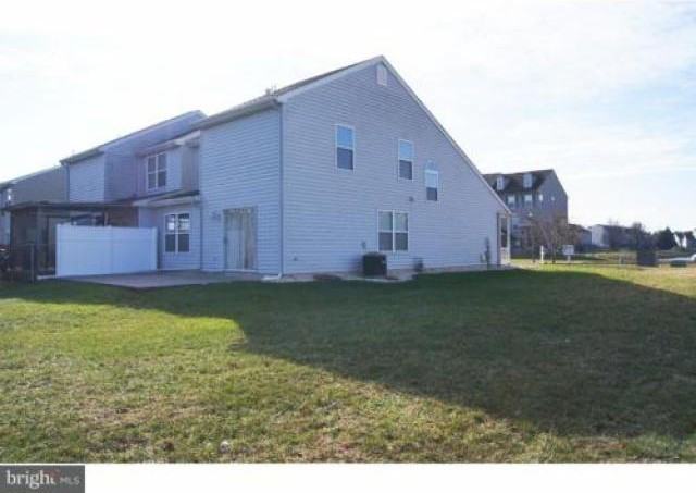 219 Charring Cross Dr - Photo 3 of 6