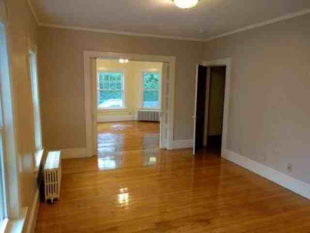 10 Cuba St - Photo 3 of 6