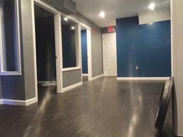 48 Common St - Photo 2 of 3