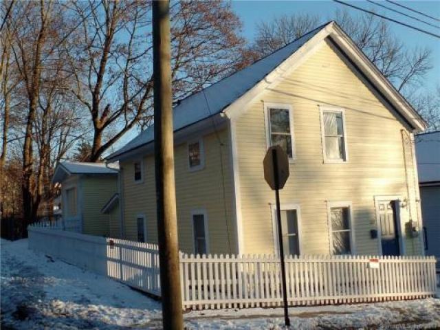 129 Walnut St - Photo 2 of 2