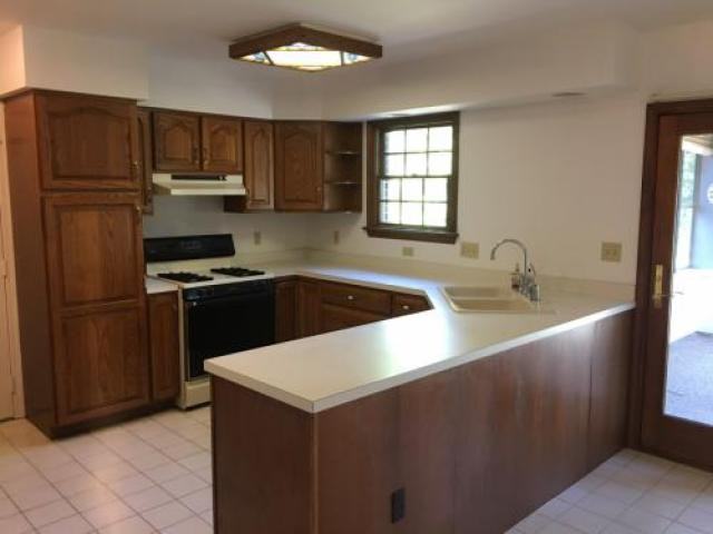 36118 Windmere - Photo 2 of 6