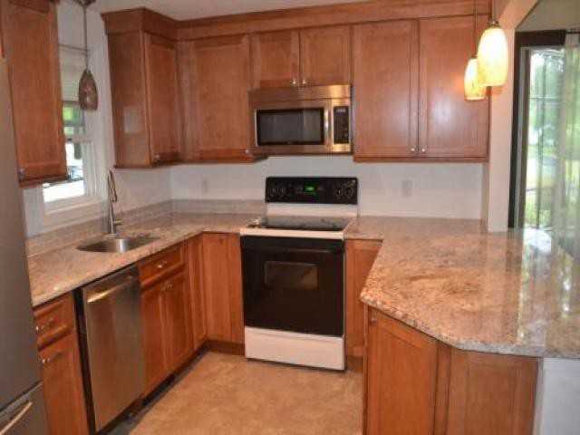 61 N Maple St - Photo 2 of 6