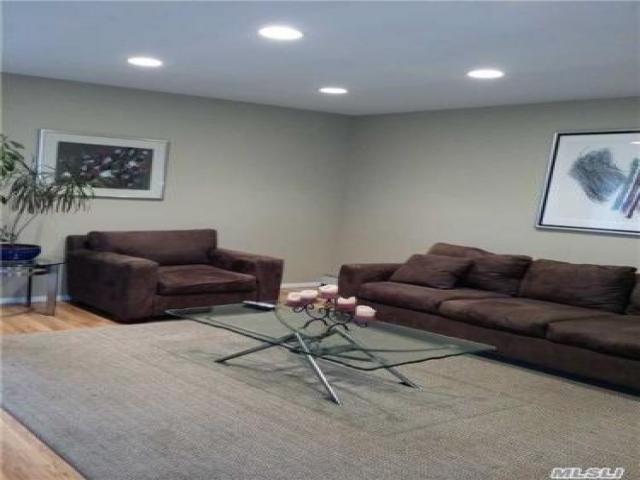 2410 Farmers Ave - Photo 3 of 5