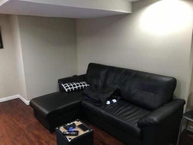 1952 Commonwealth Ave - Photo 3 of 5